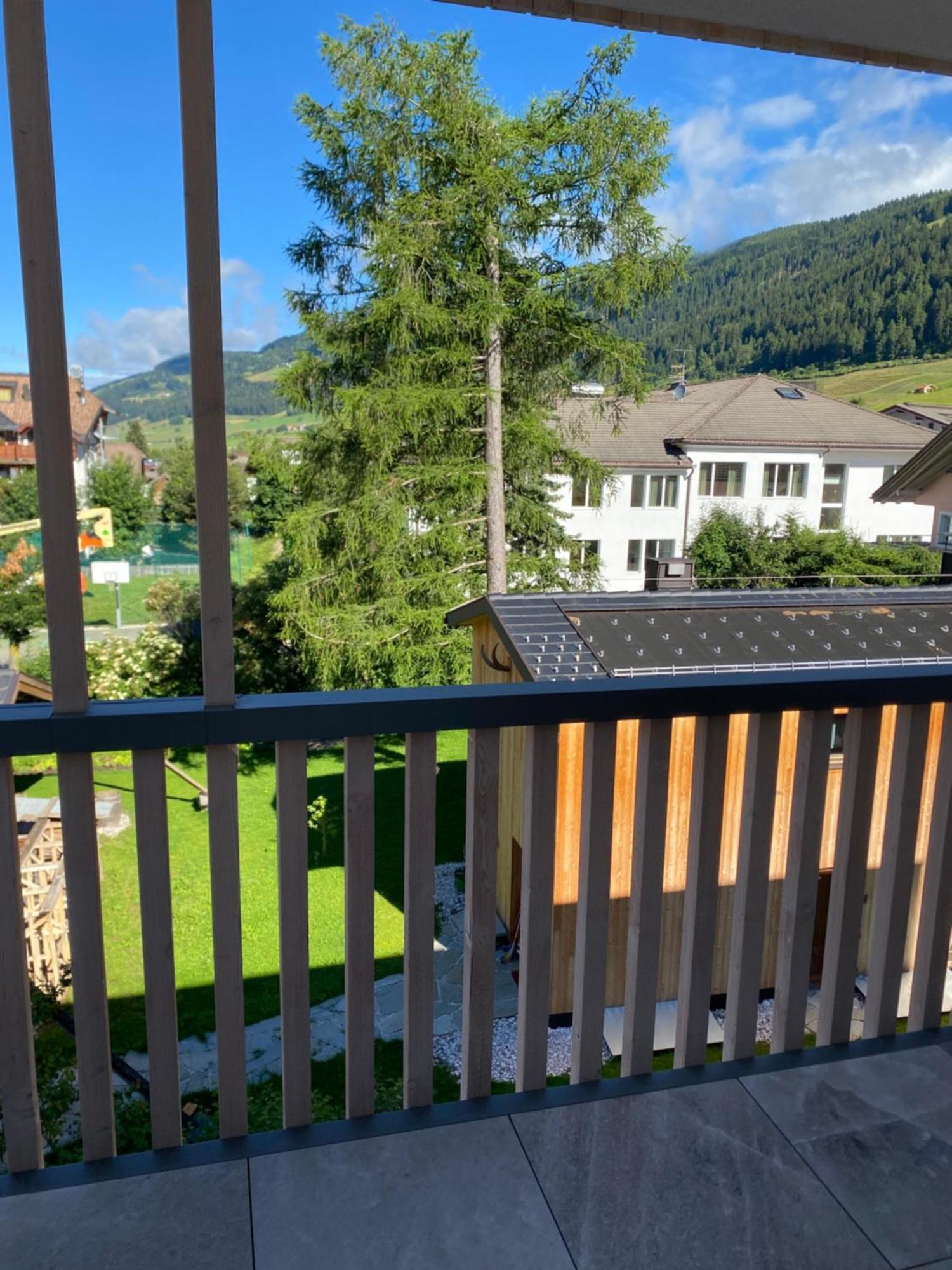 Stella Alpina Apartment Dobbiaco Exterior photo